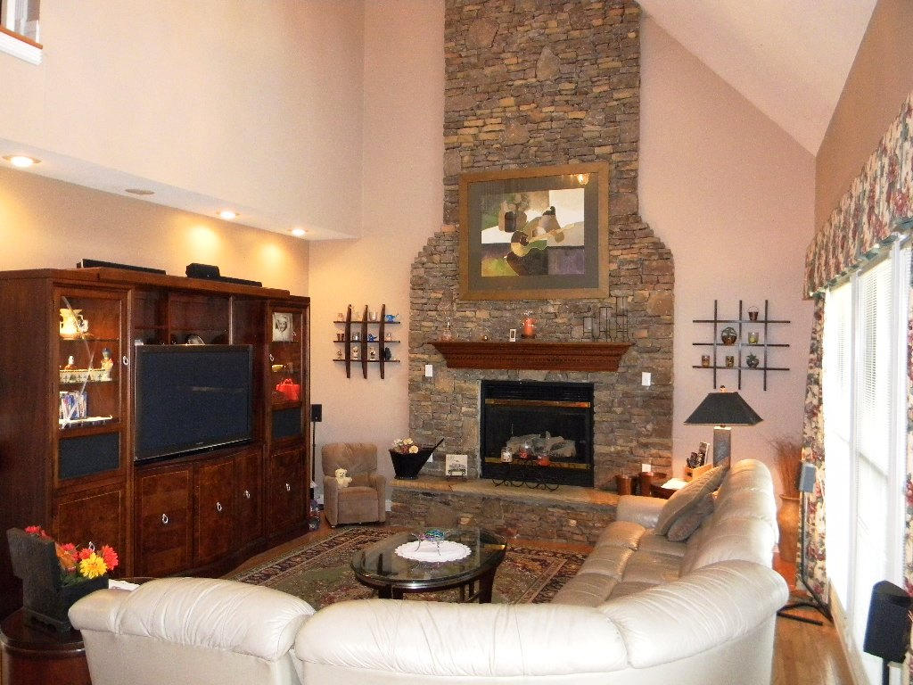 386 Rogers Road Crossville, TN 38571 - Photo 4 of 39 14