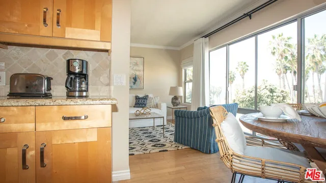 $4,900 | Ocean Avenue, Santa Monica, CA 90405