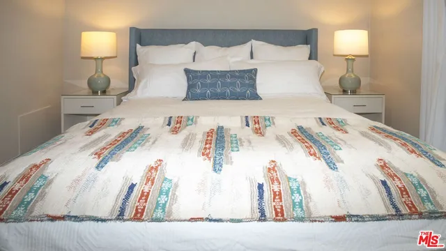 $4,900 | Ocean Avenue, Santa Monica, CA 90405