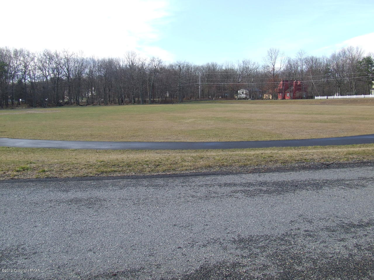 172 Bushkill Circle Bushkill, PA 18324 - Photo 25 of 31 a view of a tennis court