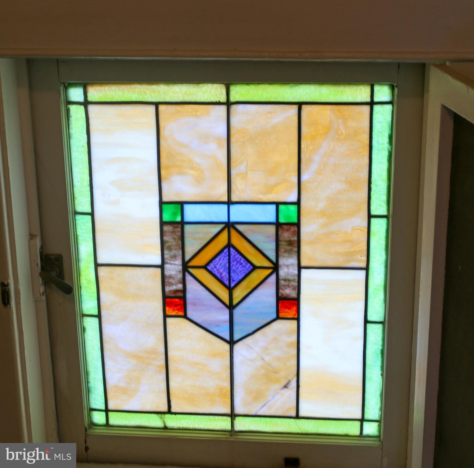 13 Mallow Hill Road Baltimore, MD 21229 - Photo 10 of 35 Antique Stained Glass Window