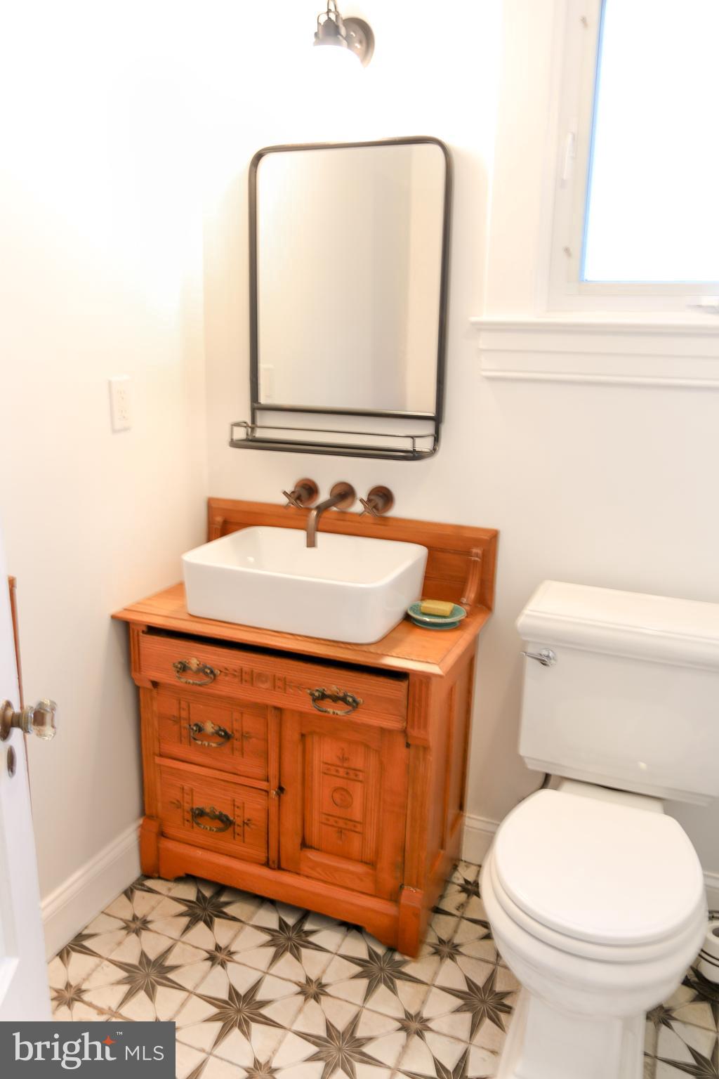 13 Mallow Hill Road Baltimore, MD 21229 - Photo 23 of 35 Upper Level Bath with Tile Floors