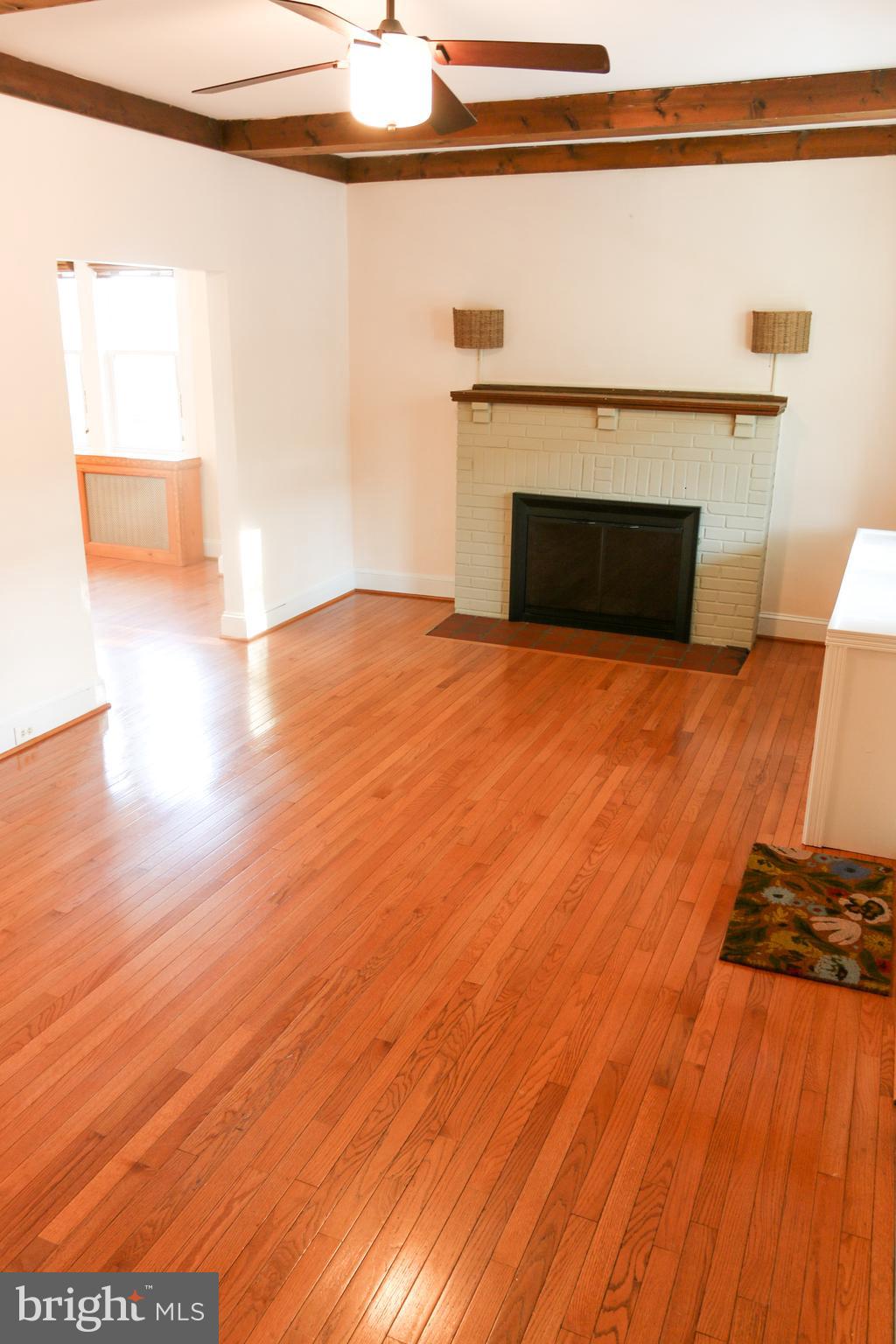 13 Mallow Hill Road Baltimore, MD 21229 - Photo 4 of 35 Living Room with View into Dining Room