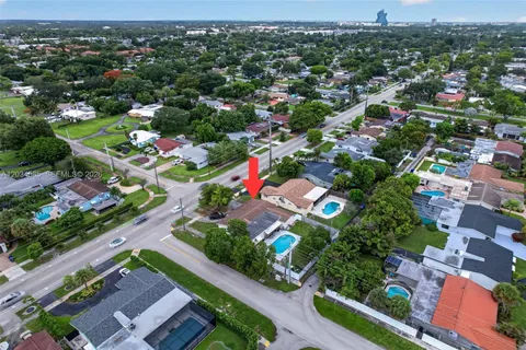 $600,000 | 1901 North 56th Avenue, Hollywood, FL 33021