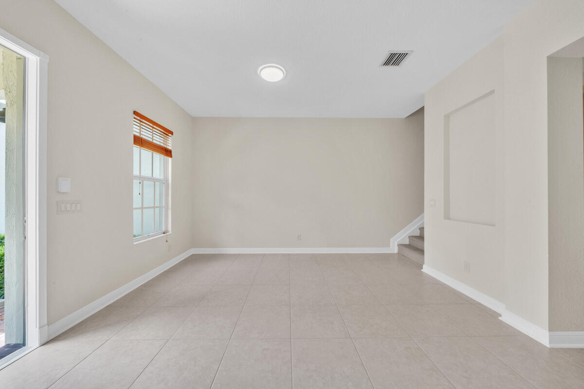 8304 Northwest 8th Terrace Boca Raton, FL 33487 - Photo 14 of 76 4 Living (2)