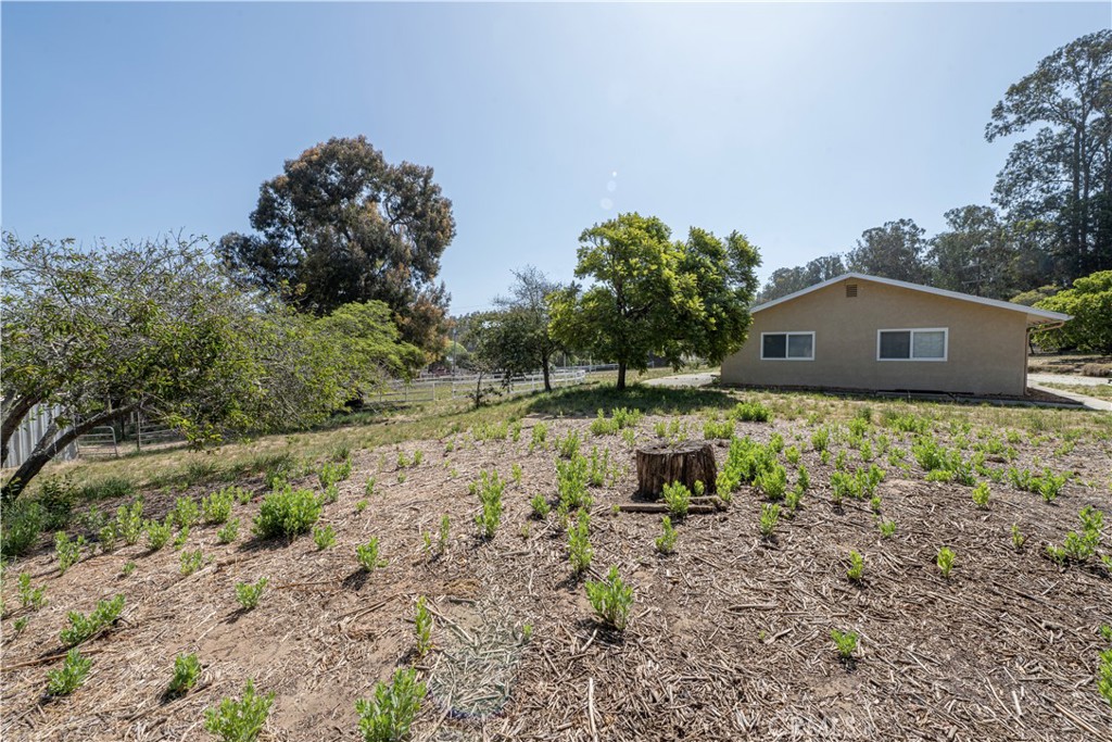 688 Ralcoa Way Arroyo Grande, CA 93420 - Photo 25 of 38