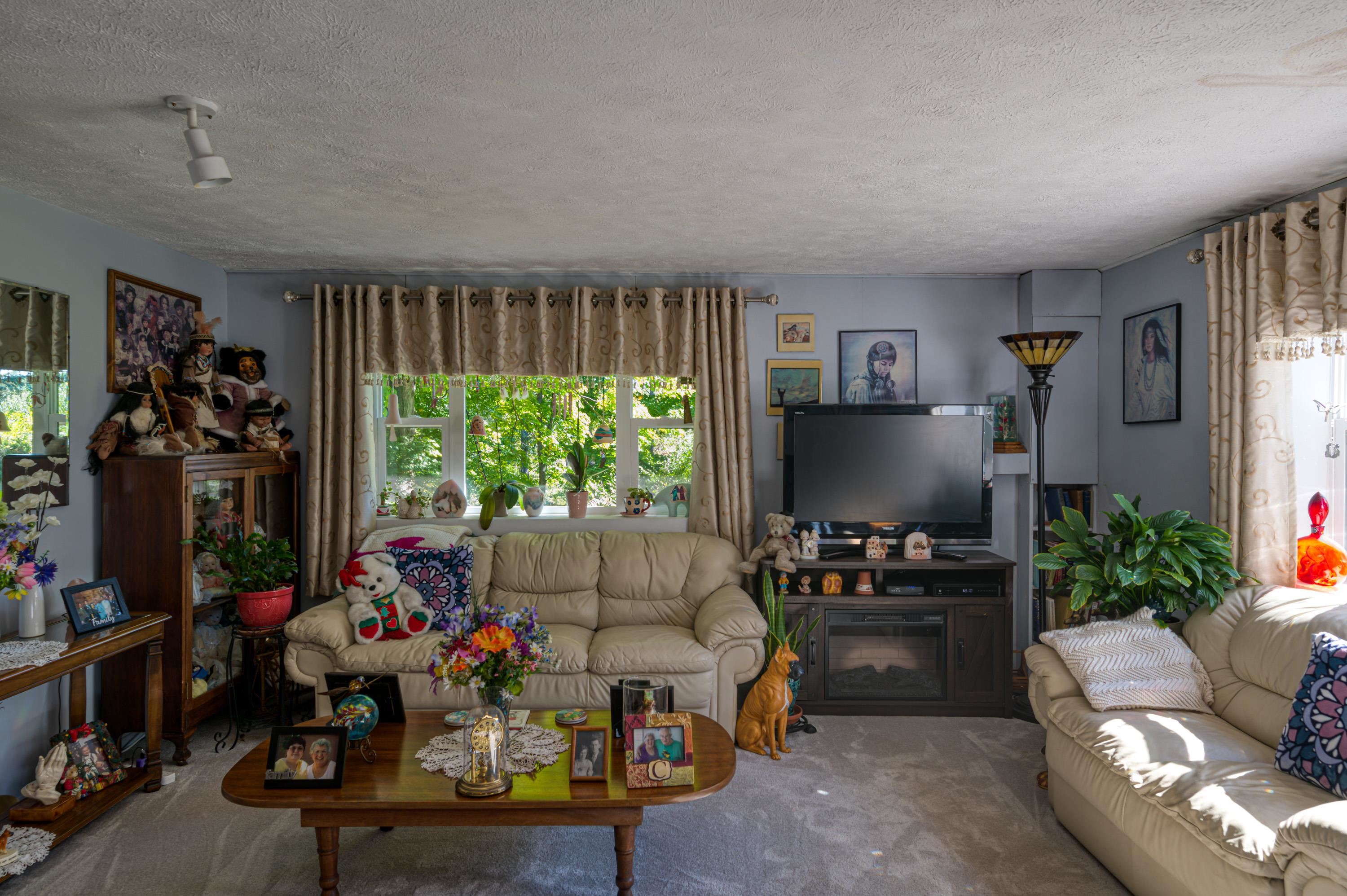 5708 Cedar Run Road Traverse City, MI 49684 - Photo 5 of 35