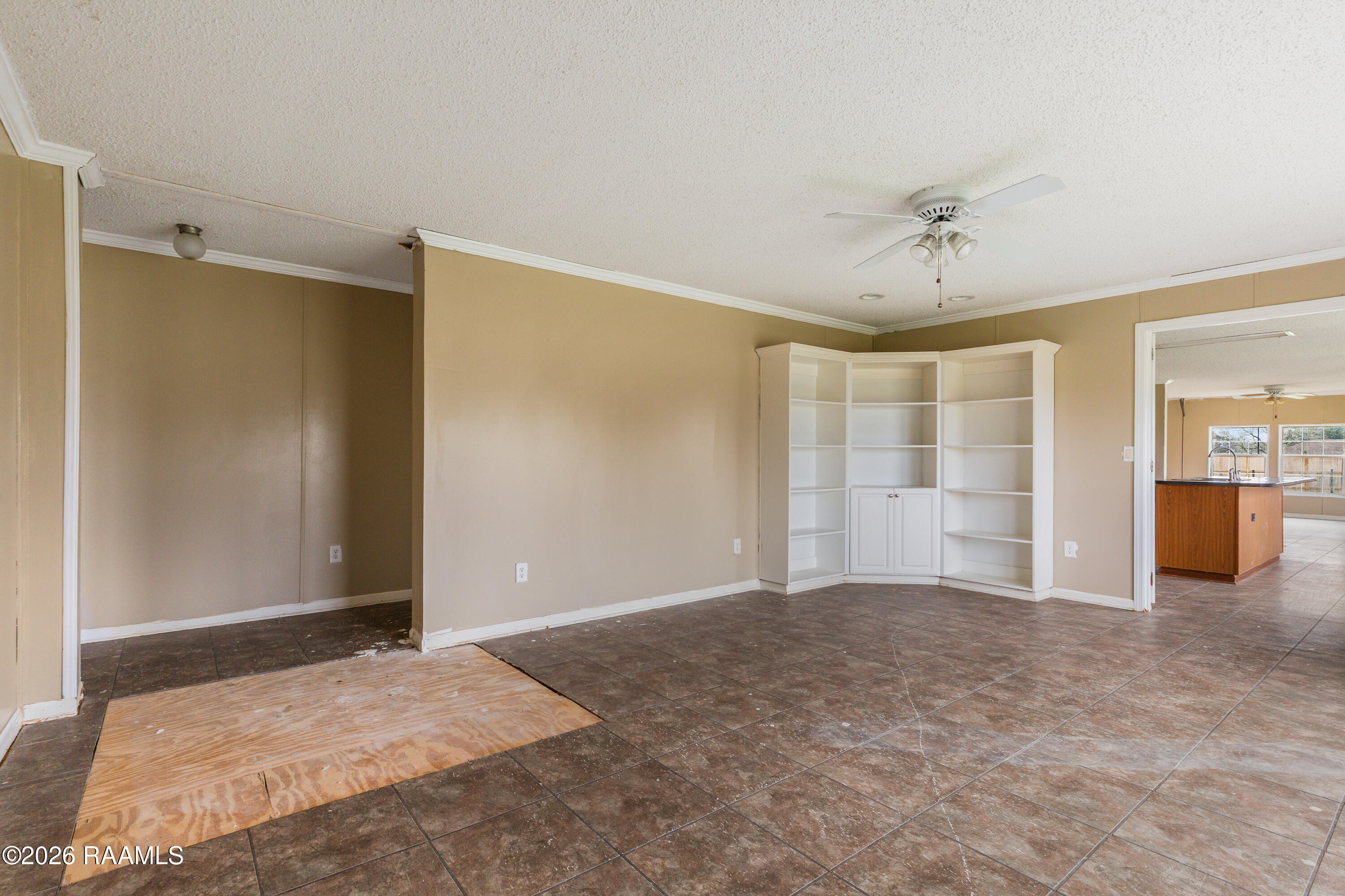 2913 Avery Island Road New Iberia, LA 70560 - Photo 7 of 21 2913 Avery Island New Iberia-5