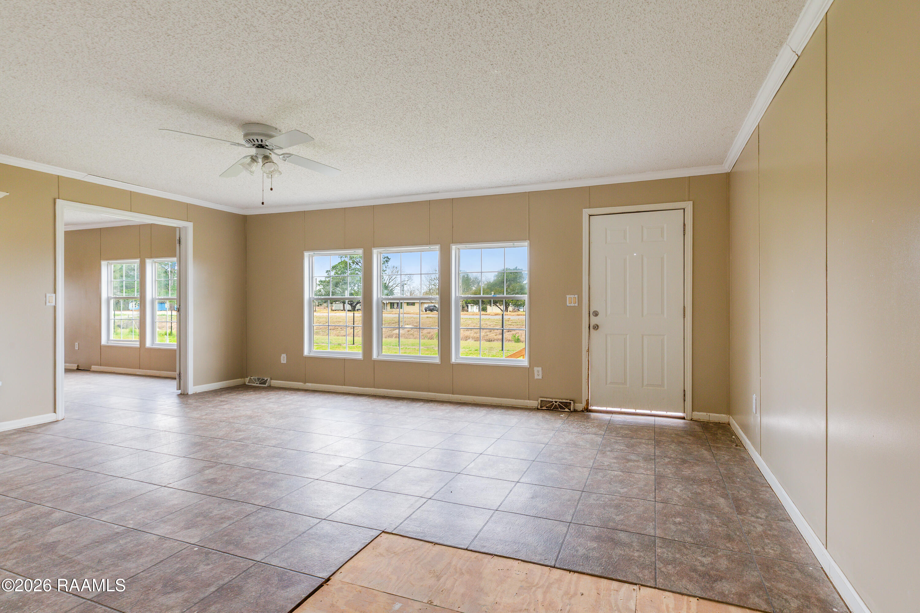 2913 Avery Island Road New Iberia, LA 70560 - Photo 8 of 21 2913 Avery Island New Iberia-6