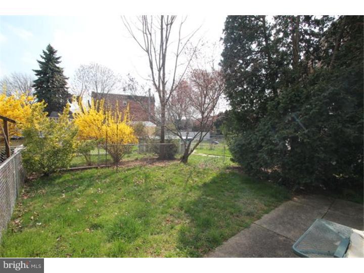 12441 Sweet Briar Road Philadelphia, PA 19154 - Photo 14 of 16