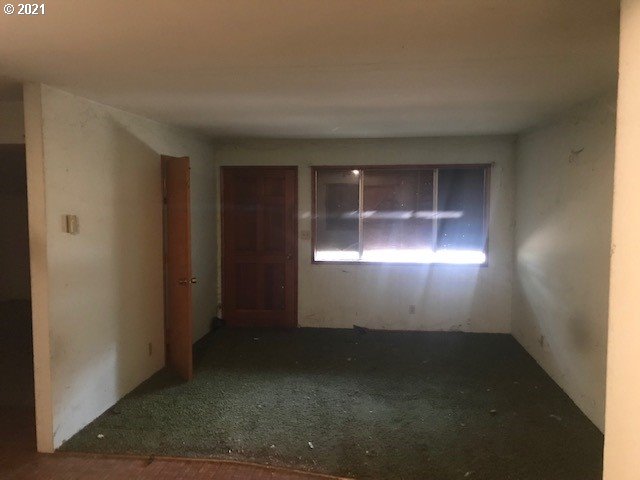 204 North 55th Street Springfield, OR 97478 - Photo 16 of 21