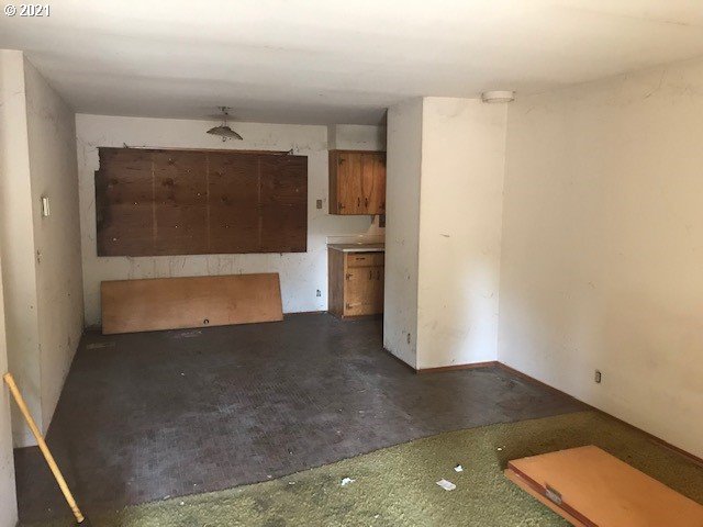 204 North 55th Street Springfield, OR 97478 - Photo 10 of 21