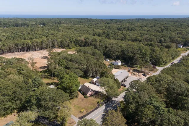 $755,000 | 90 Ocean House Road, Cape Elizabeth, ME 04107