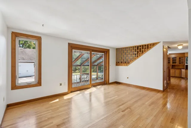 $755,000 | 90 Ocean House Road, Cape Elizabeth, ME 04107