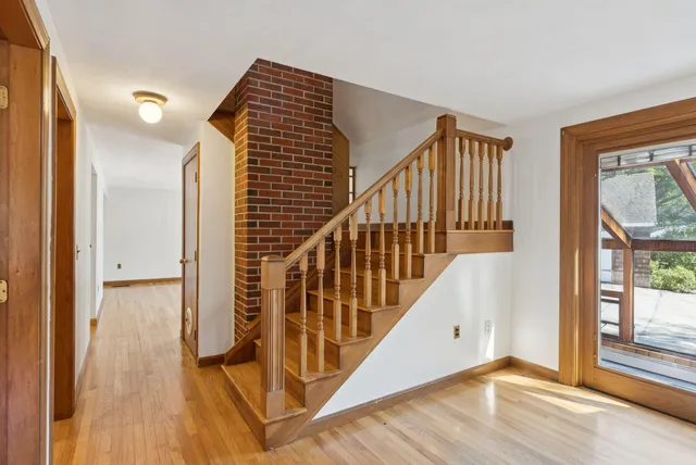 $755,000 | 90 Ocean House Road, Cape Elizabeth, ME 04107