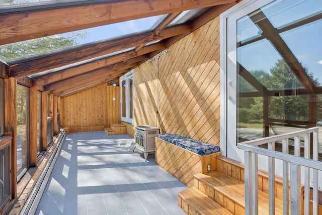 $755,000 | 90 Ocean House Road, Cape Elizabeth, ME 04107