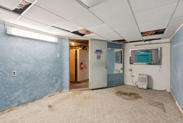 $755,000 | 90 Ocean House Road, Cape Elizabeth, ME 04107