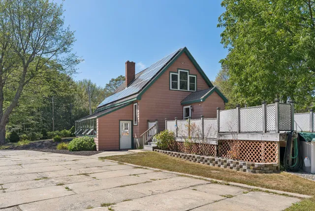 $755,000 | 90 Ocean House Road, Cape Elizabeth, ME 04107