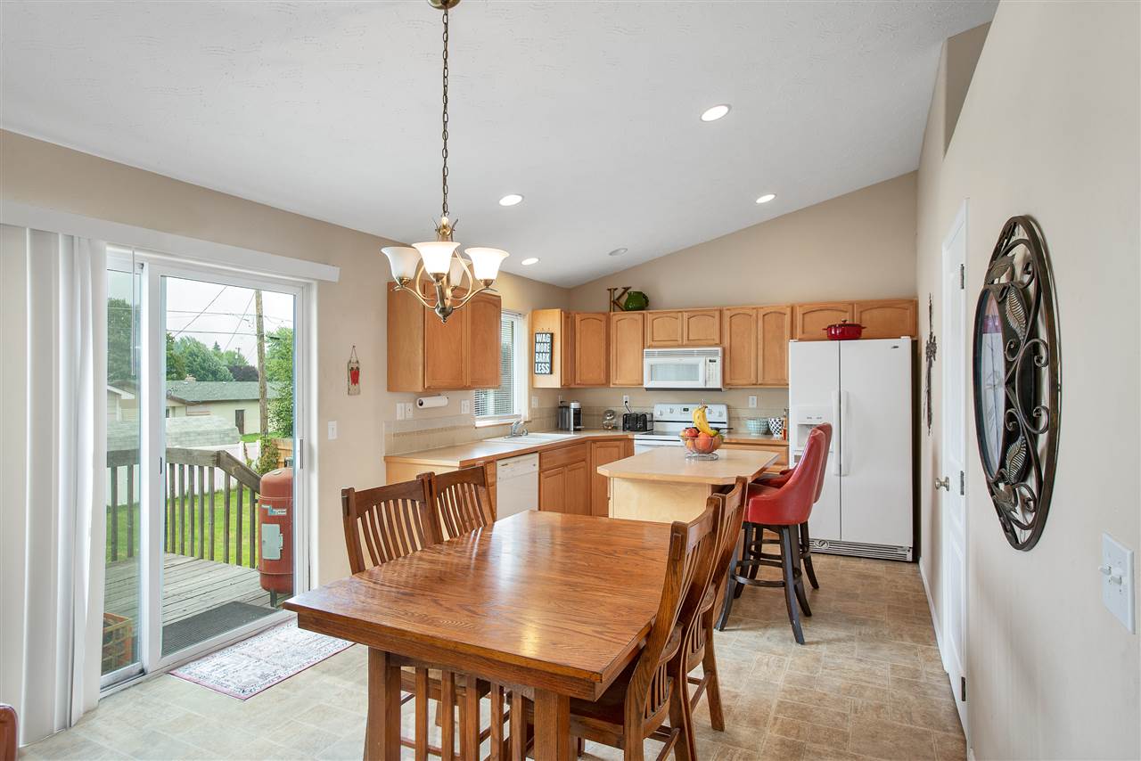 1302 South Perrine Road Spokane Valley, WA 99206 - Photo 5 of 19