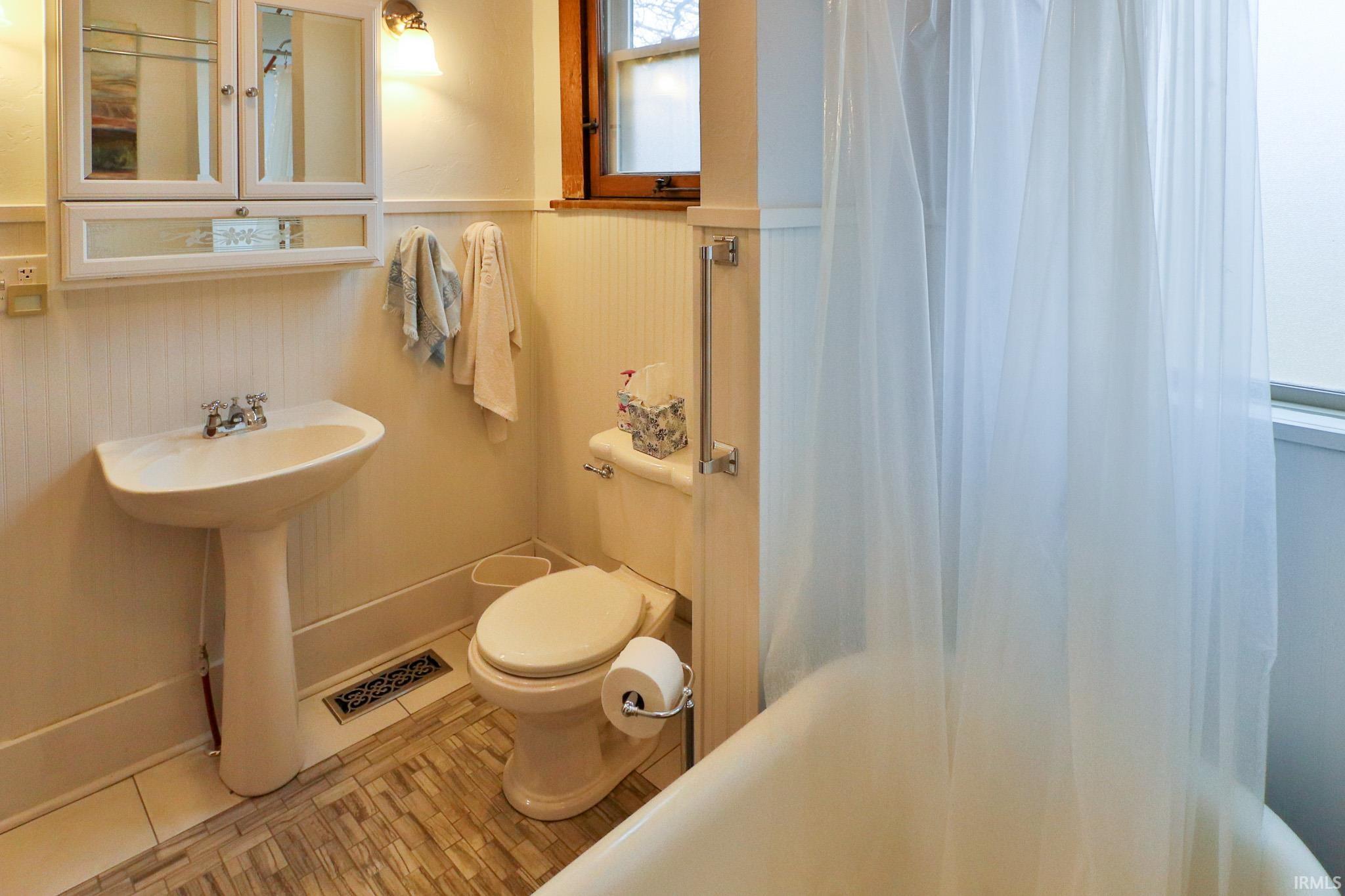 321 Tioga Road Monticello, IN 47960 - Photo 17 of 36 Gallery Image 17