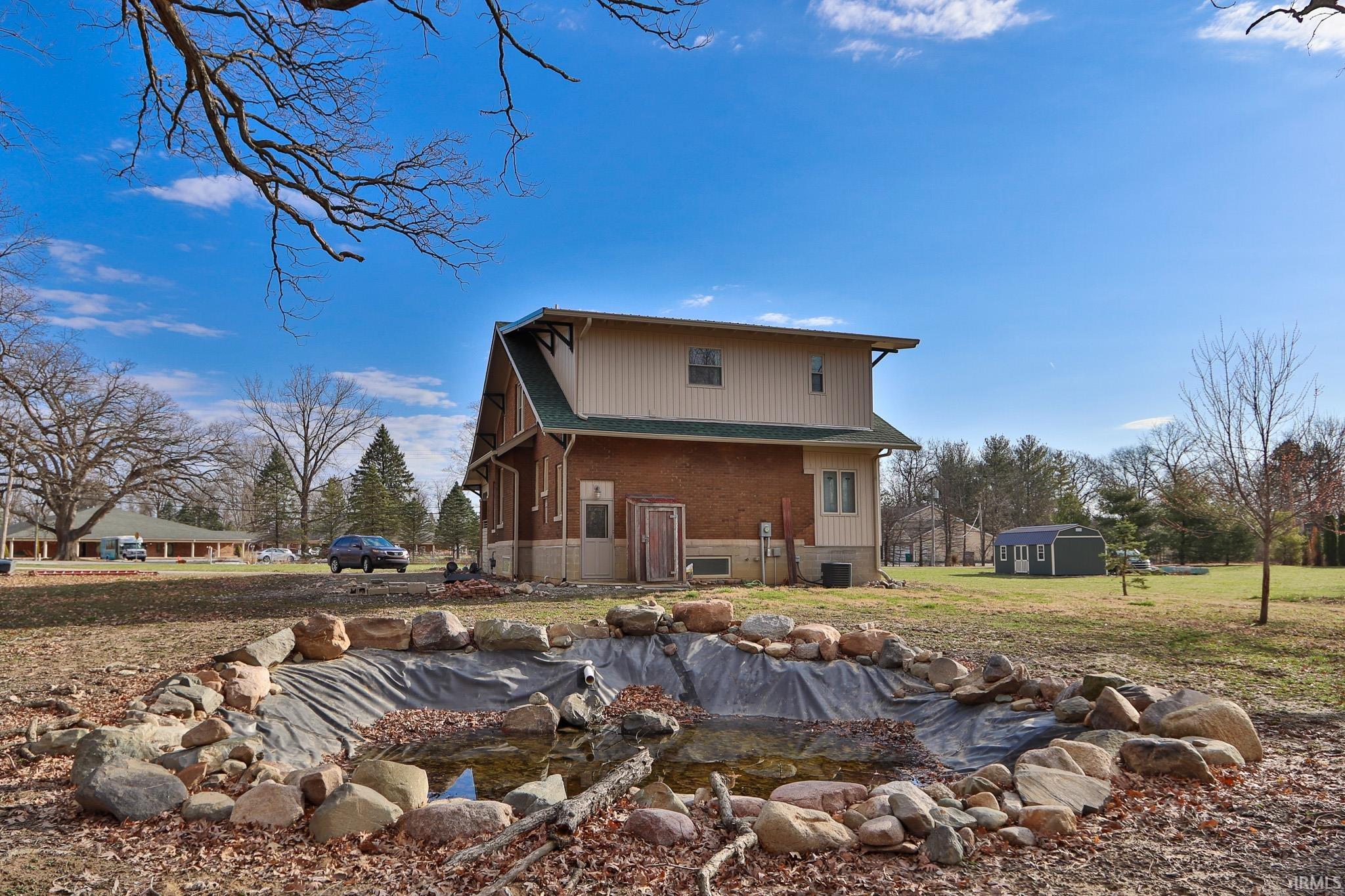 321 Tioga Road Monticello, IN 47960 - Photo 3 of 36 Gallery Image 3