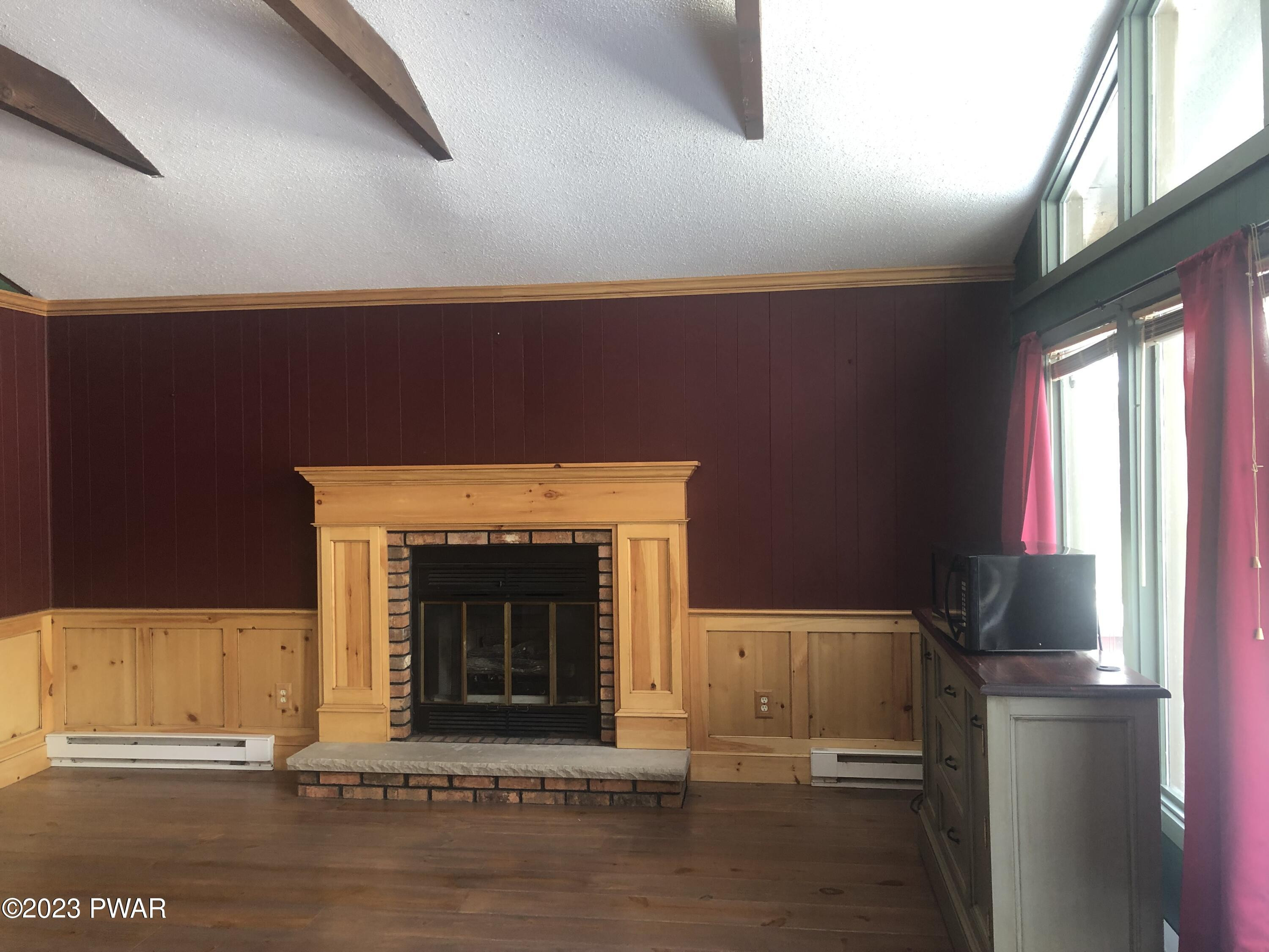 532 Westcolang Road Hawley, PA 18428 - Photo 10 of 27 Living rm