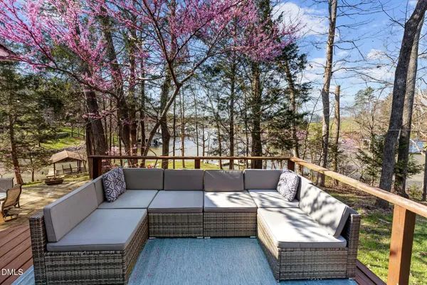 $800,000 | 350 Fox Lair Trail, Semora, NC 27343