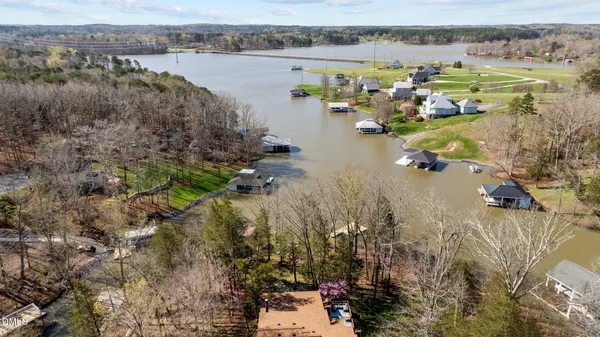 $800,000 | 350 Fox Lair Trail, Semora, NC 27343