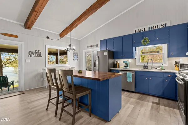 $800,000 | 350 Fox Lair Trail, Semora, NC 27343