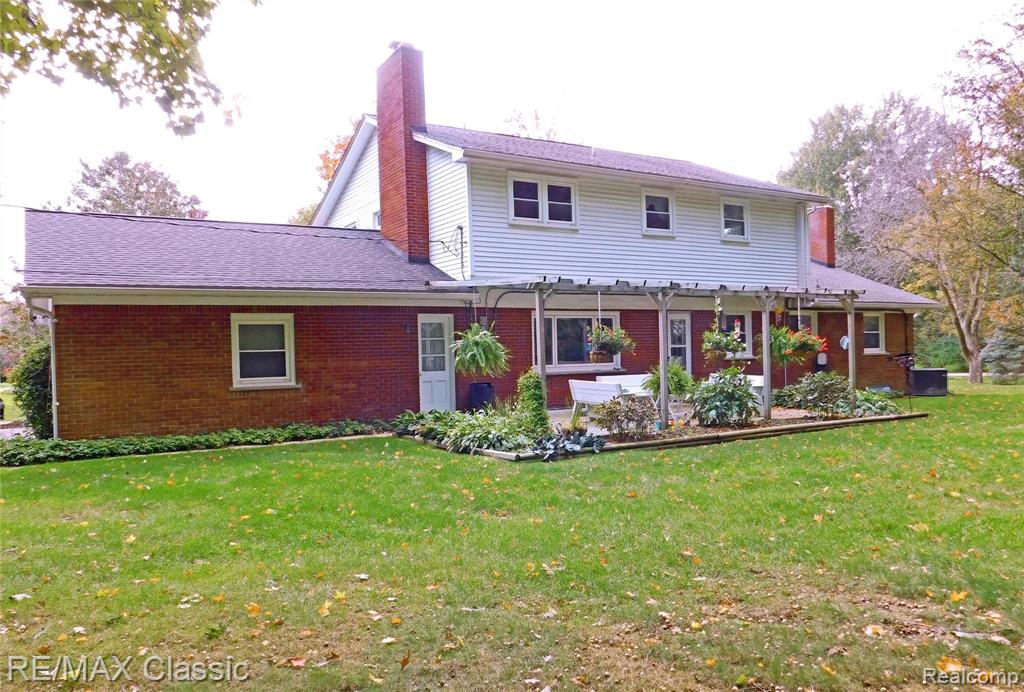 30179 Richmond Road Farmington Hills, MI 48334 - Photo 35 of 37