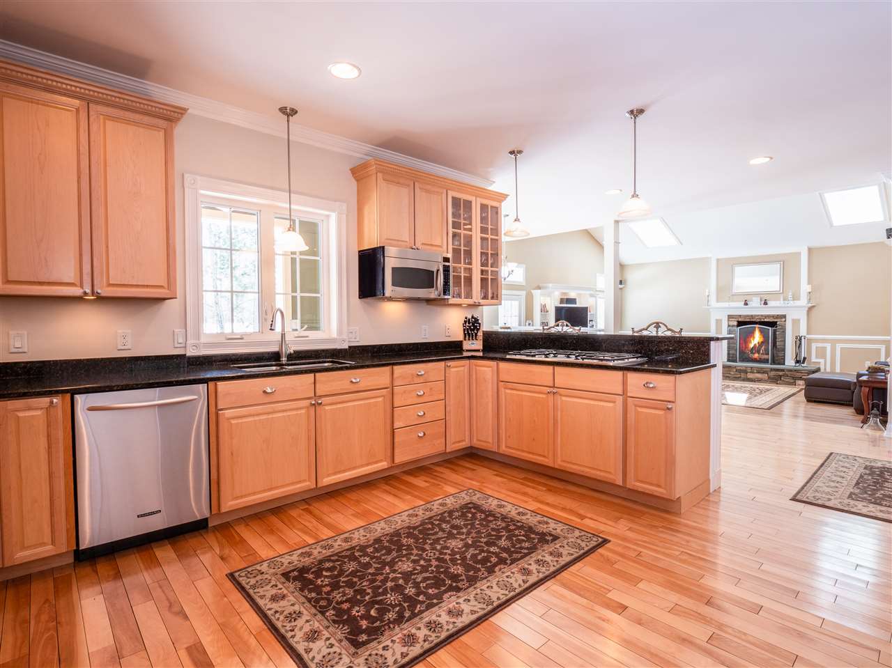 185 West Pinnacle Ridge Road, Unit 17D Waterbury, VT 05676 - Photo 9 of 39 Gallery Image 9