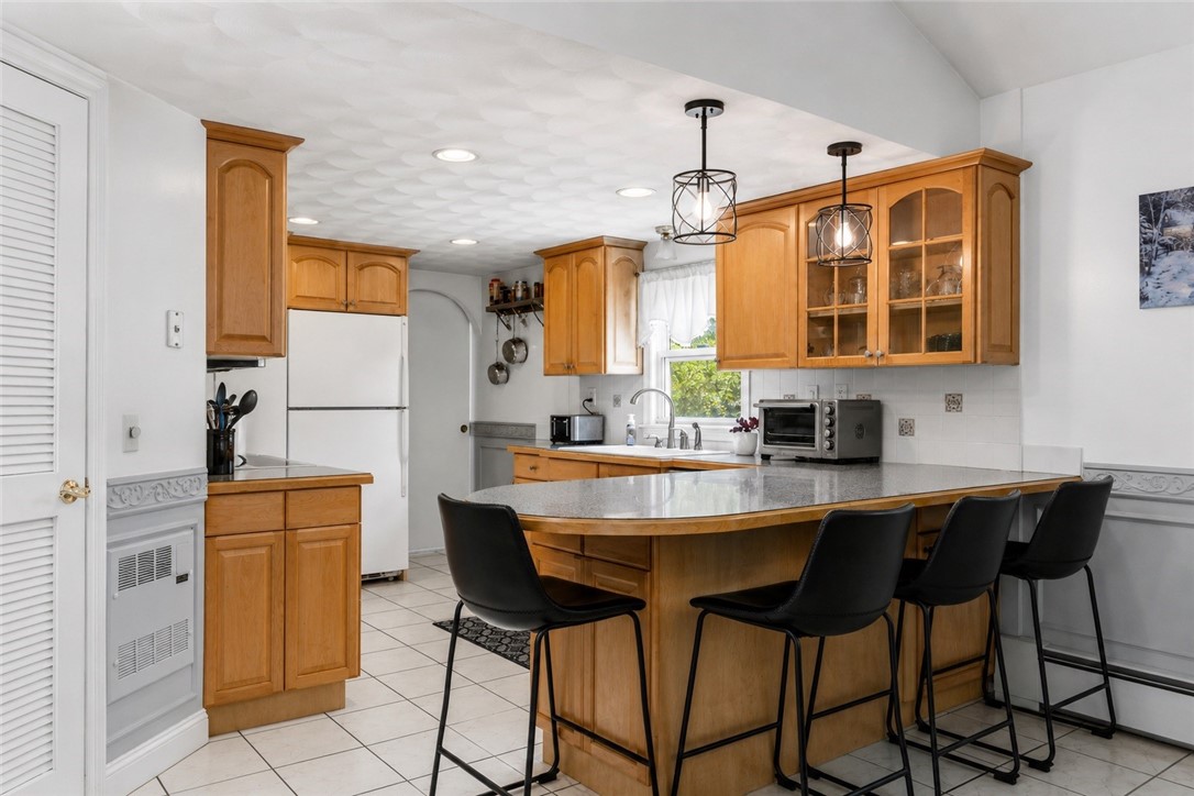 35 Leuba Road Coventry, RI 02816 - Photo 11 of 42
