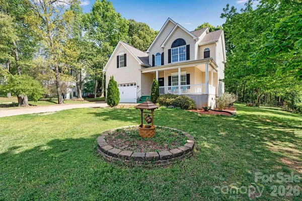 $525,000 | 6208 Neptune Drive, Denver, NC 28037
