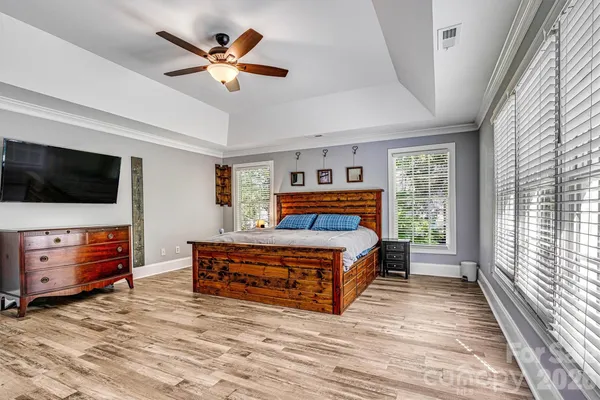 $525,000 | 6208 Neptune Drive, Denver, NC 28037