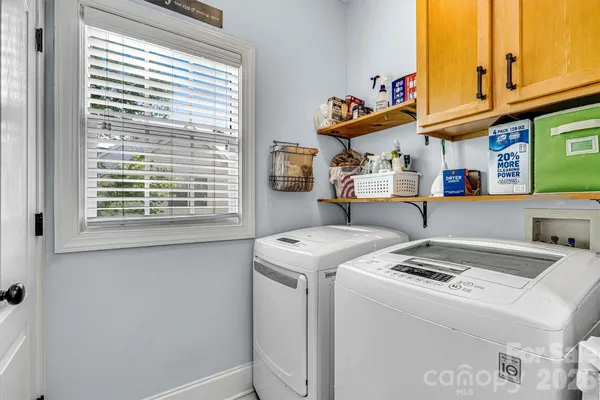 $525,000 | 6208 Neptune Drive, Denver, NC 28037