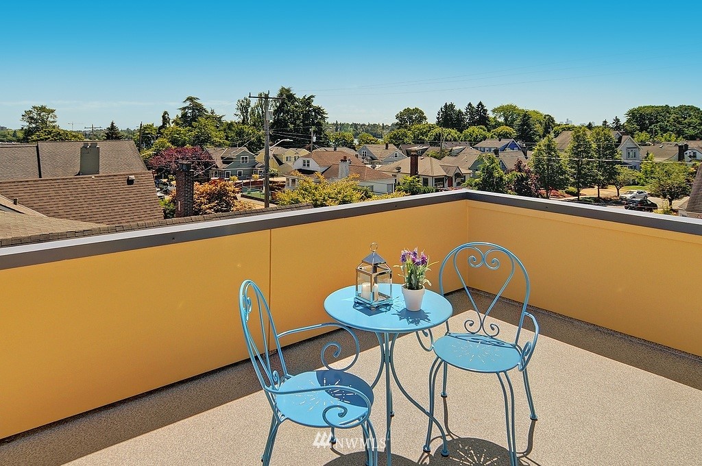 1304 North 76th Street Seattle, WA 98103 - Photo 22 of 25 Gallery Image 22