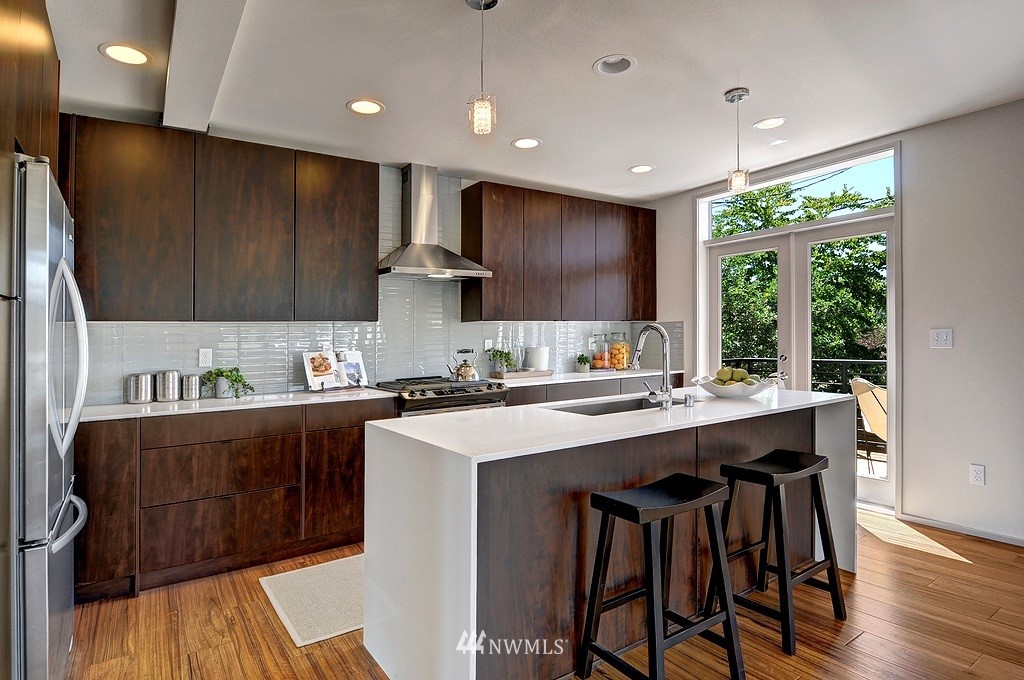 1304 North 76th Street Seattle, WA 98103 - Photo 7 of 25 Gallery Image 7