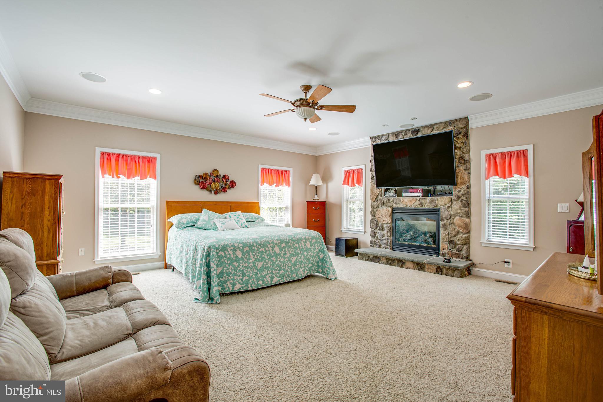 330 Joshua Road Stafford, VA 22556 - Photo 44 of 90 Main Level Master