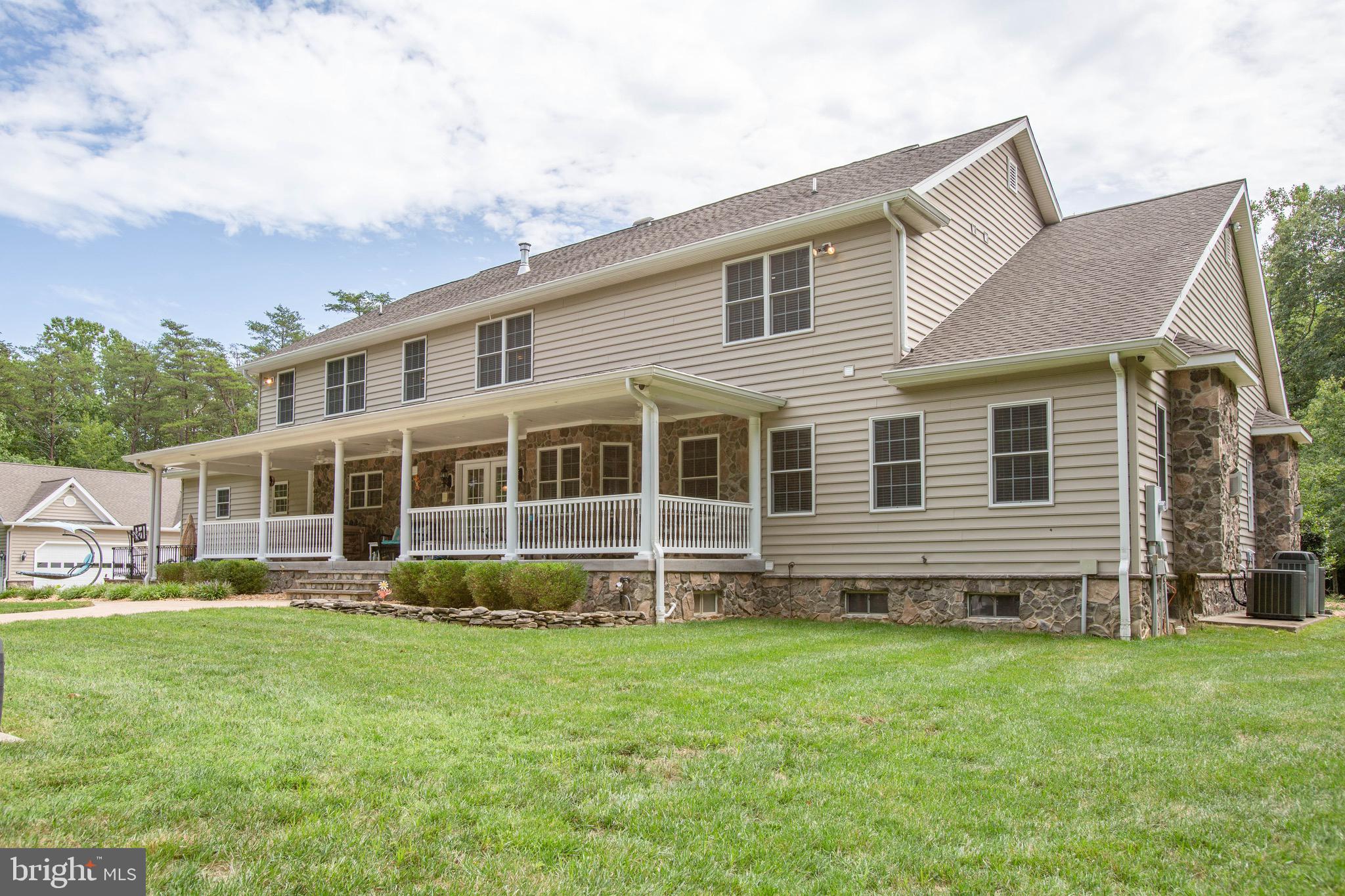 330 Joshua Road Stafford, VA 22556 - Photo 7 of 90 Gallery Image 7