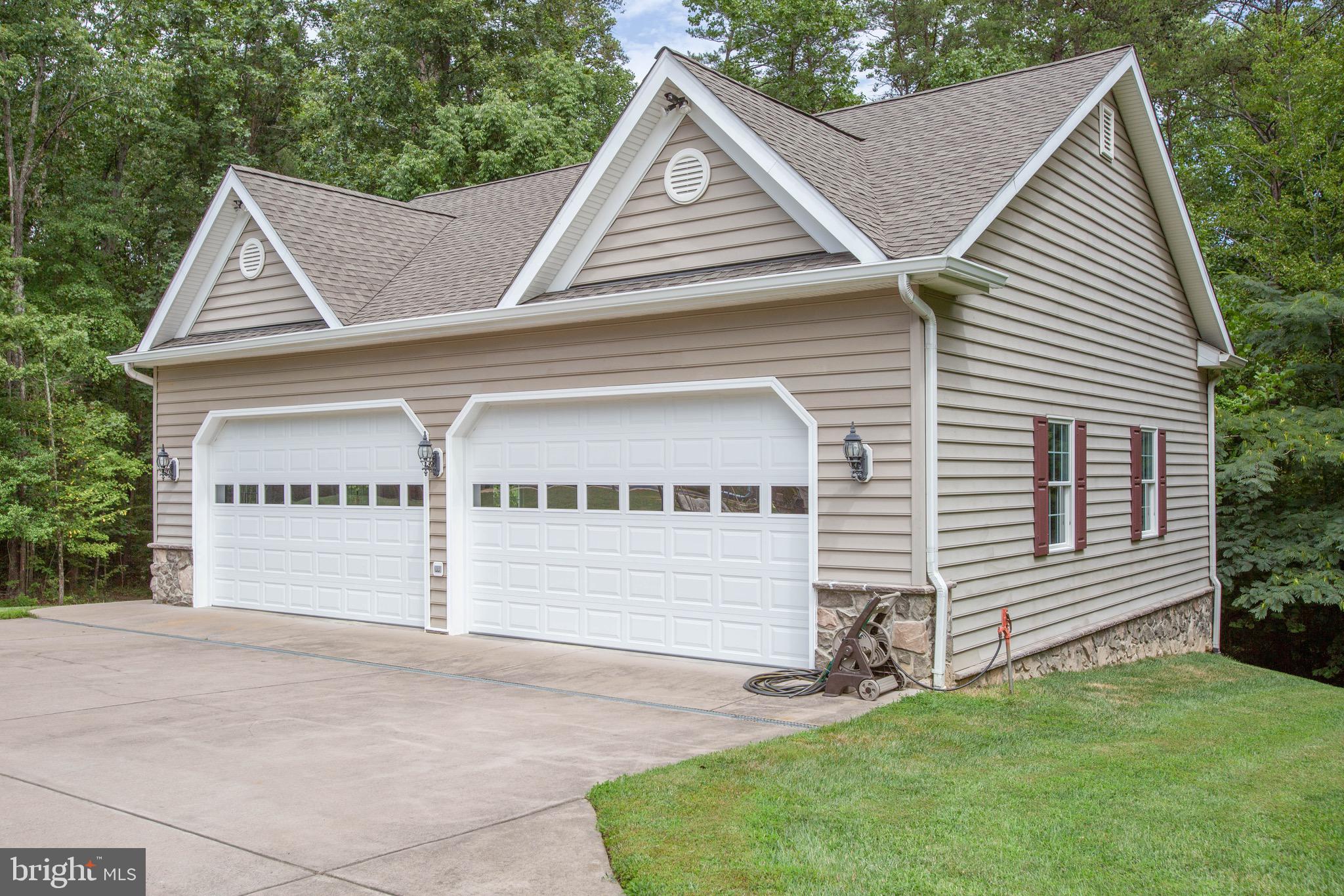 330 Joshua Road Stafford, VA 22556 - Photo 70 of 90 8 Car Garage