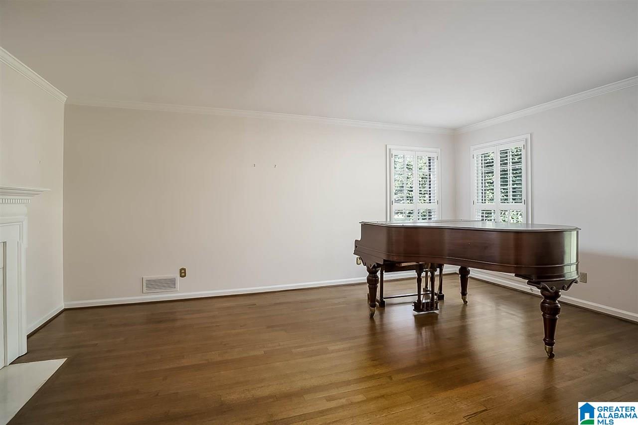 3505 Crestbrook Road Mountain Brook, AL 35223 - Photo 9 of 46