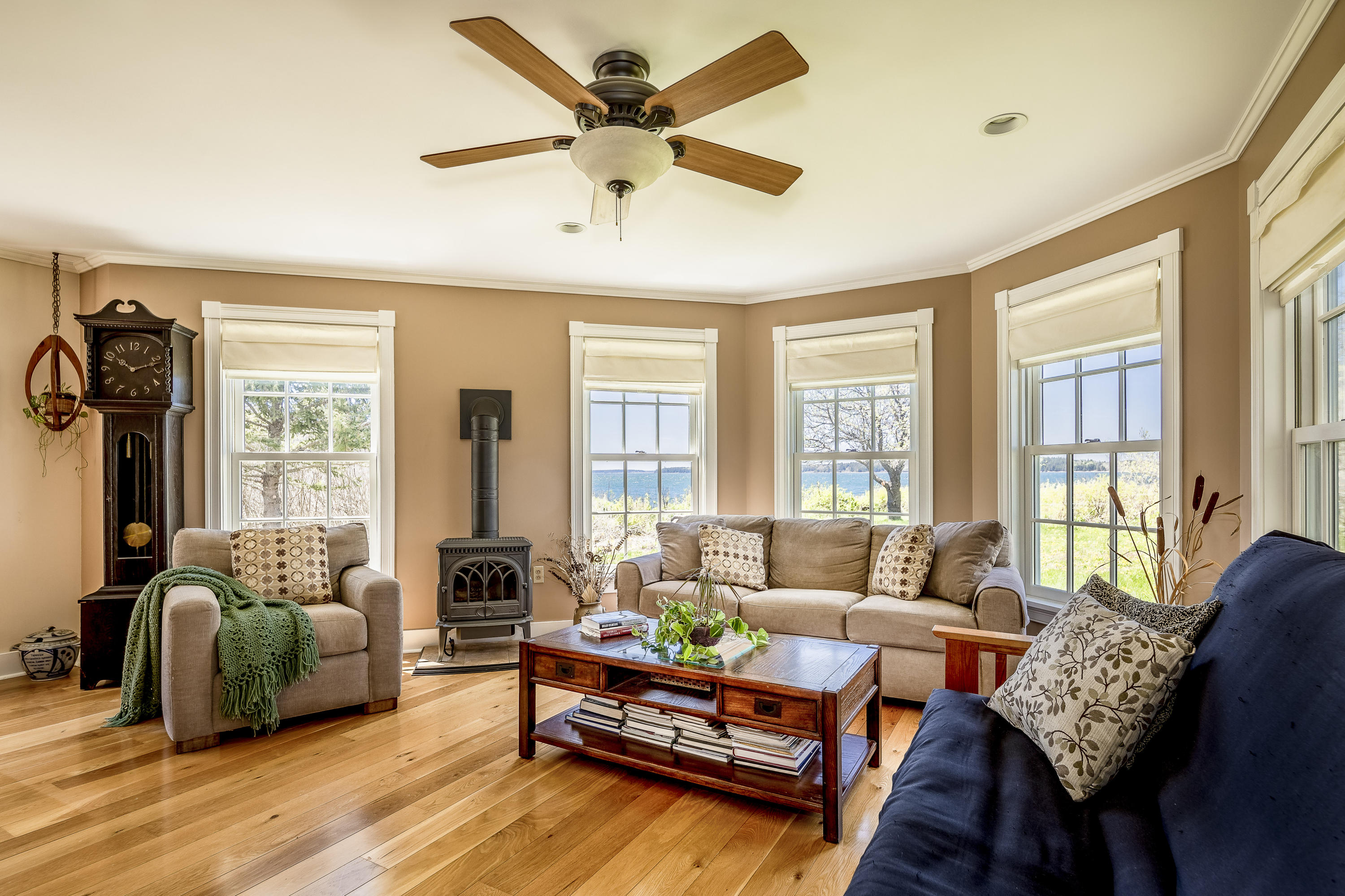 13 Crazy Point Road Tenants Harbor, ME 04860 - Photo 22 of 47 22
