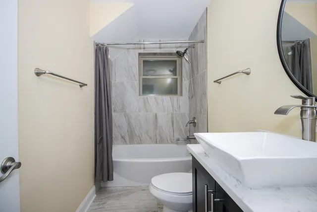 $699,999 | 321 South Richmond Street, Chicago, IL 60612