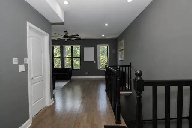 $699,999 | 321 South Richmond Street, Chicago, IL 60612