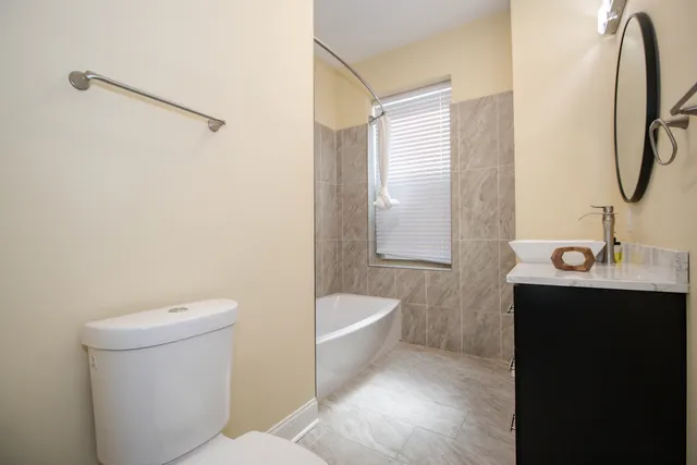 $699,999 | 321 South Richmond Street, Chicago, IL 60612