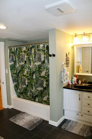 $264,000 | 154 Greenwood Avenue, Farmington, ME 04938