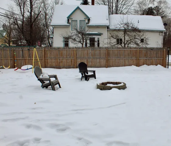 $264,000 | 154 Greenwood Avenue, Farmington, ME 04938