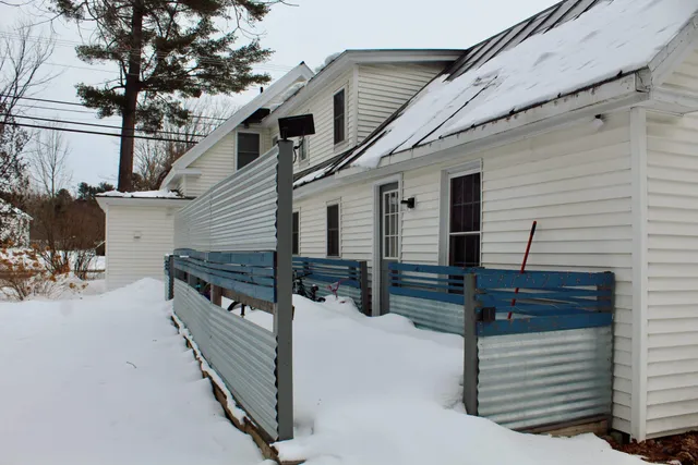 $264,000 | 154 Greenwood Avenue, Farmington, ME 04938