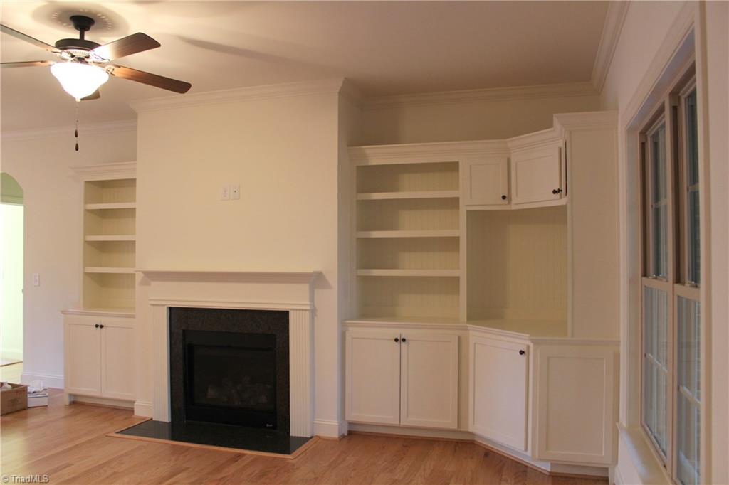 2244 Renaissance Lane High Point, NC 27262 - Photo 16 of 30 Gallery Image 16