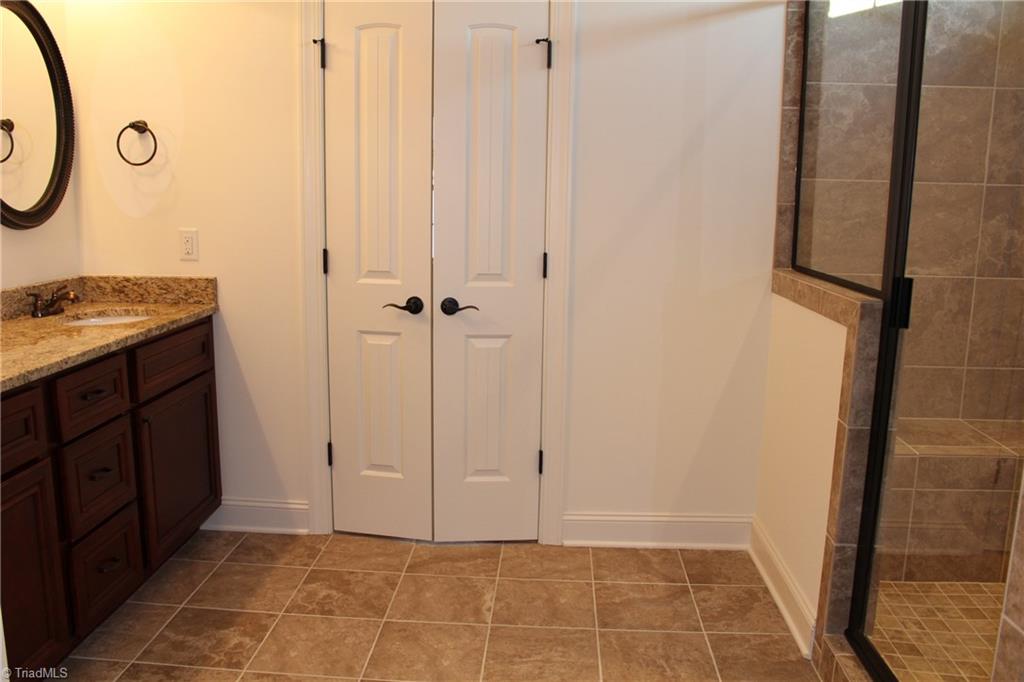 2244 Renaissance Lane High Point, NC 27262 - Photo 18 of 30 Gallery Image 18